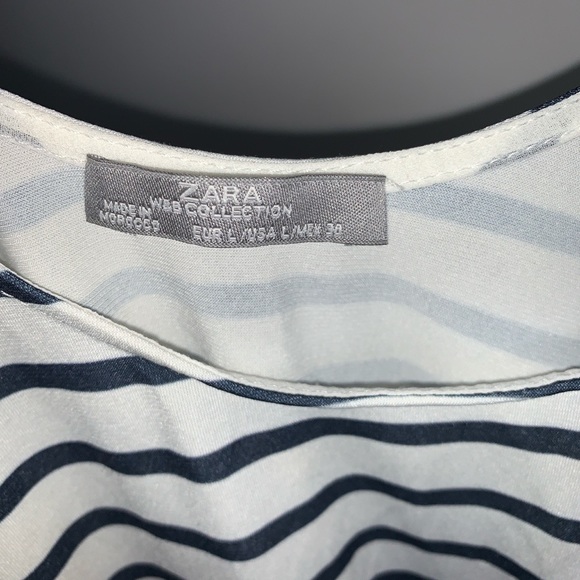 Flowy Tank Top - Picture 2 of 3